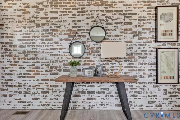 Midlothian, VA 23114,967 Charlemagne RD