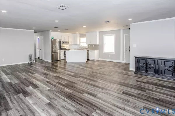 Chester, VA 23836,14612 Jefferson AVE