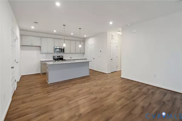 Glen Allen, VA 23059,5309 Twisting Vine LN #104