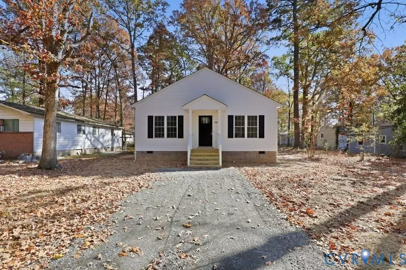 230 Glen ST, West Point, VA 23181