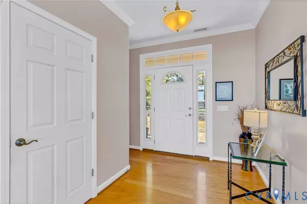 Warsaw, VA 22572,167 Headley LN