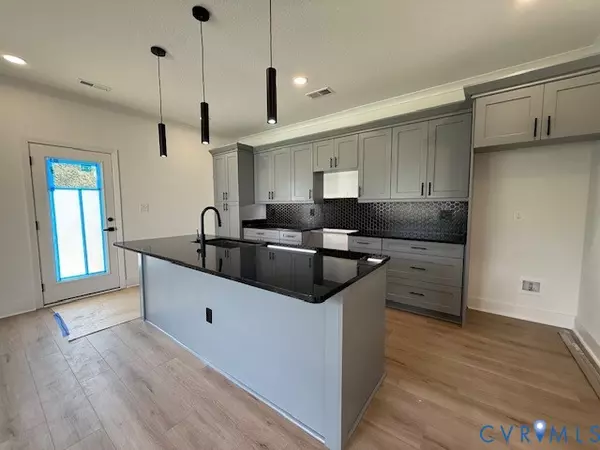 Portsmouth, VA 23703,2509 Peach ST