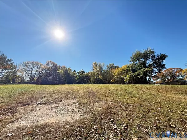 Danville, VA 24540,308 Bradley RD