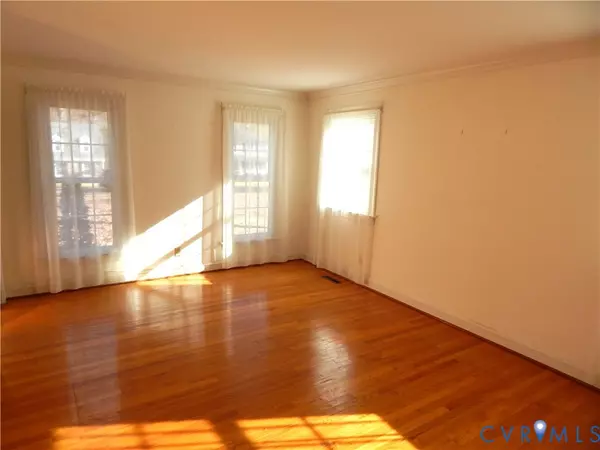 North Chesterfield, VA 23235,2224 Lancashire DR