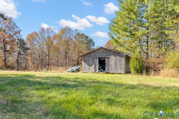 Halifax, VA 24558,1057 Paul Pry TRL