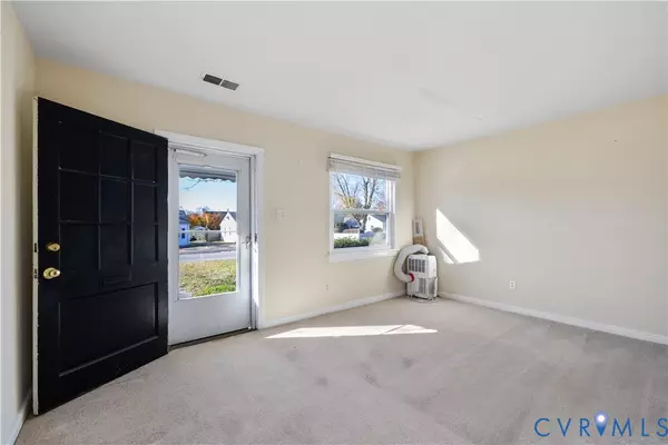 Richmond, VA 23223,3423 Reynolds RD