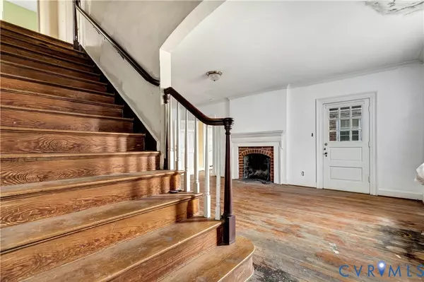 Richmond, VA 23227,1222 Windsor AVE