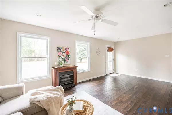 Henrico, VA 23231,4945 Long Bridge RD