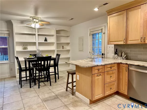 Glen Allen, VA 23060,9505 Steamboat DR