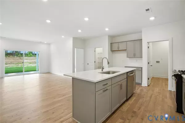 Midlothian, VA 23112,6900 Sunrise Oasis LN