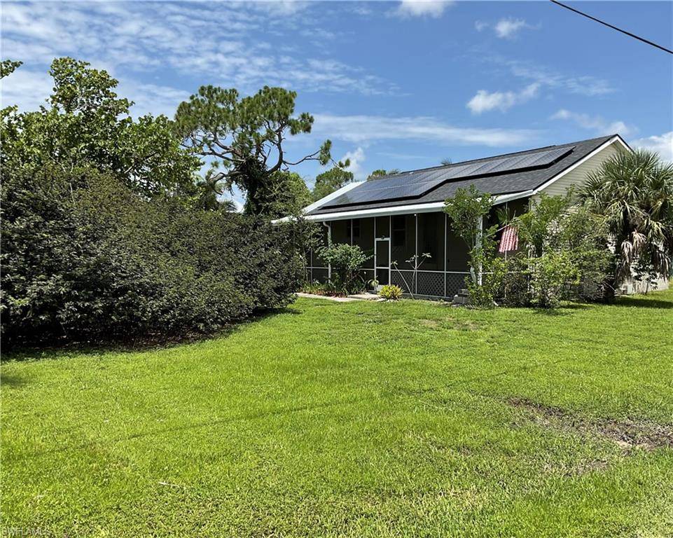 Bokeelia, FL 33922,7256 Victory RD