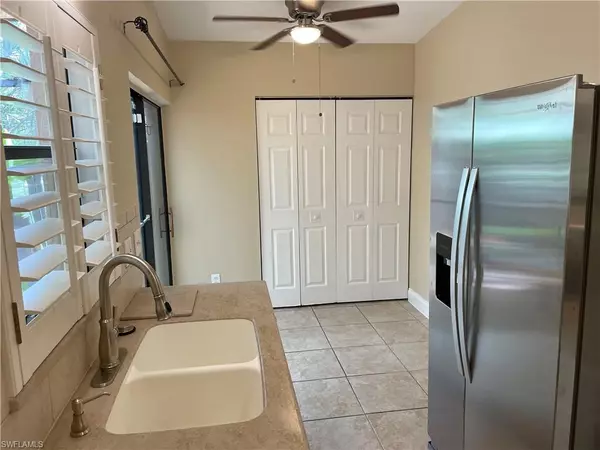 Fort Myers, FL 33907,7165 Almendro TER #3