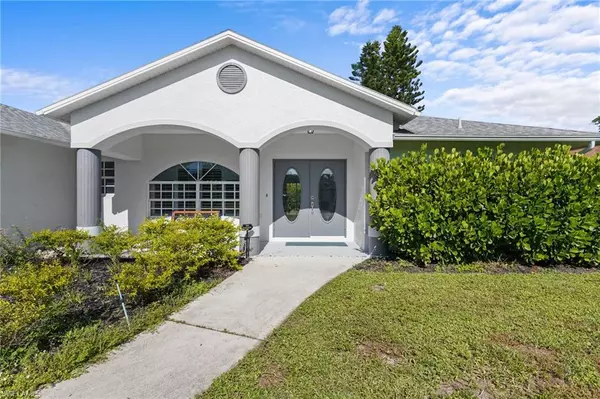 Fort Myers, FL 33967,17511 Caloosa Trace CIR