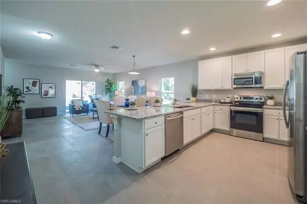 Cape Coral, FL 33993,46 NE 4TH ST