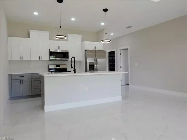 Lehigh Acres, FL 33973,4502 22nd ST SW