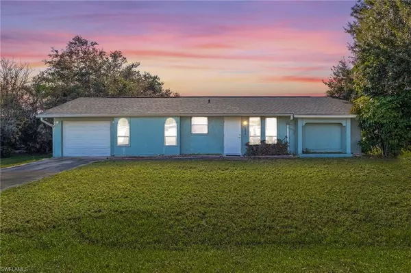 2526 Ivanhoe ST, Port Charlotte, FL 33952