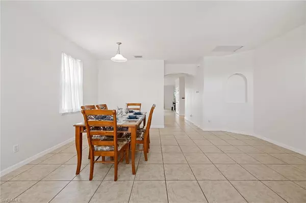 Cape Coral, FL 33991,1618 SW 14th ST