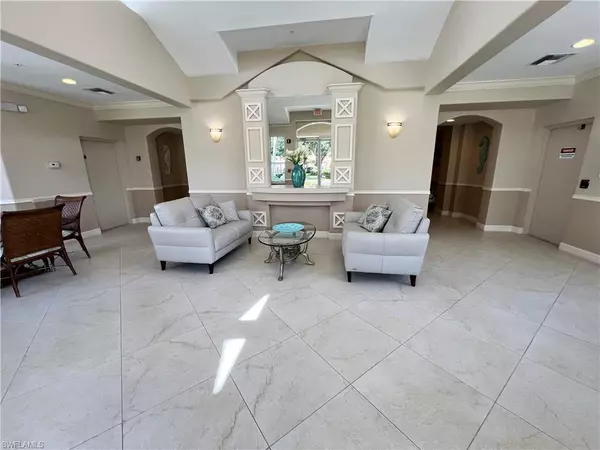 Fort Myers, FL 33908,9111 Southmont CV #302