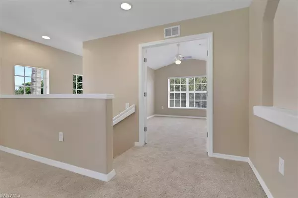 Cape Coral, FL 33991,2611 Somerville LOOP #201