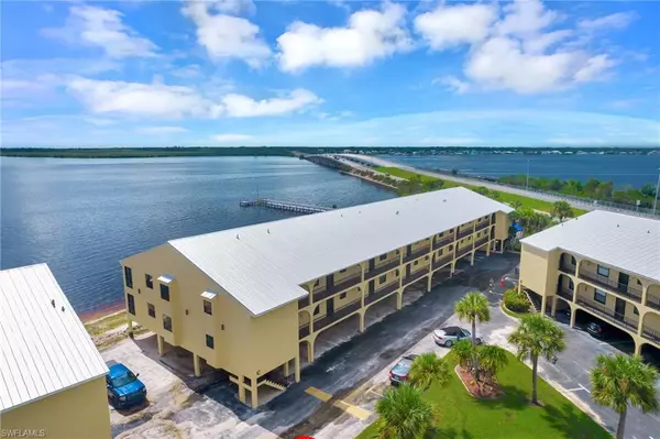 Port Charlotte, FL 33953,14459 RIVER BEACH DR W #221