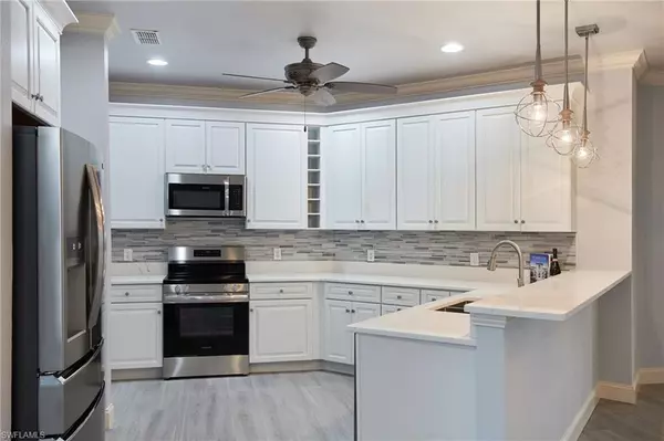 Fort Myers, FL 33908,18210 Chesapeake CT