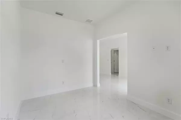 Lehigh Acres, FL 33971,3017 26th ST W