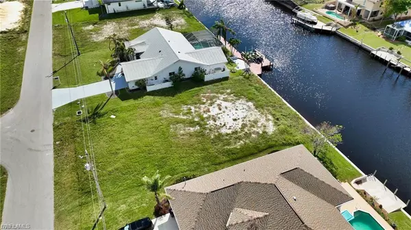 Cape Coral, FL 33991,116 SW 38th PL