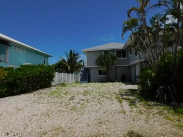 Fort Myers Beach, FL 33931,21610 Widgeon TER