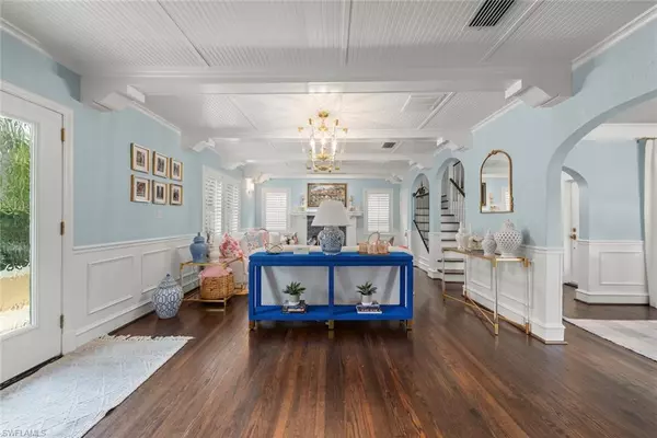 Fort Myers, FL 33901,1226 Wales DR