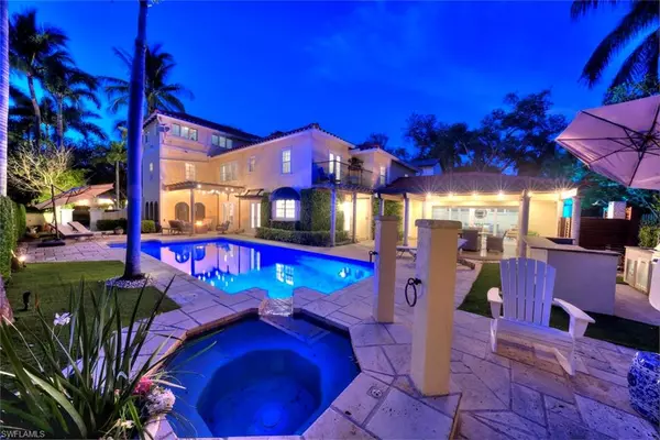 Fort Myers, FL 33901,1226 Wales DR