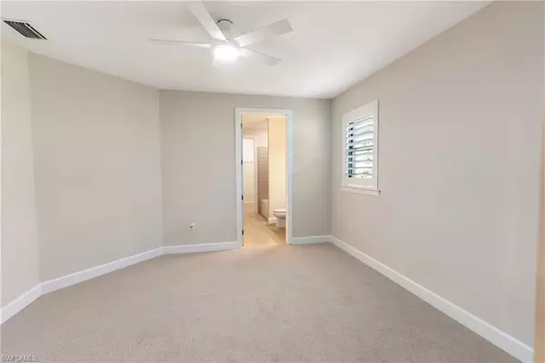 Fort Myers, FL 33913,19001 Aqua Shore DR