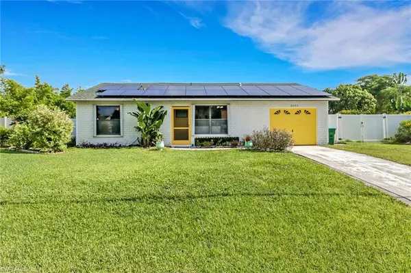 2303 NE 5th ST, Cape Coral, FL 33909