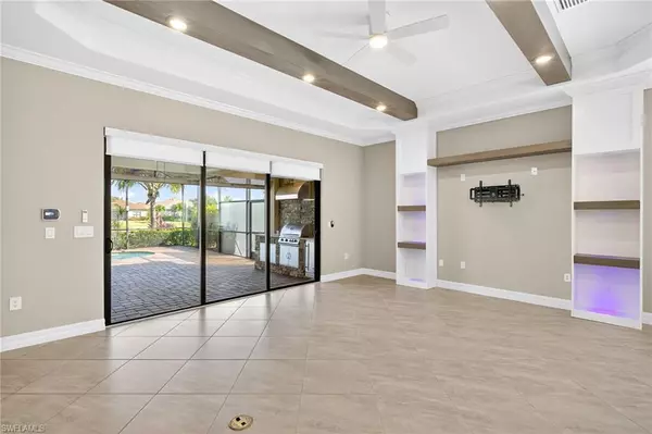 Bonita Springs, FL 34135,28076 Foxrock CT