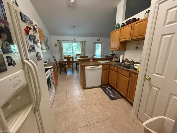 Lehigh Acres, FL 33936,235 David AVE