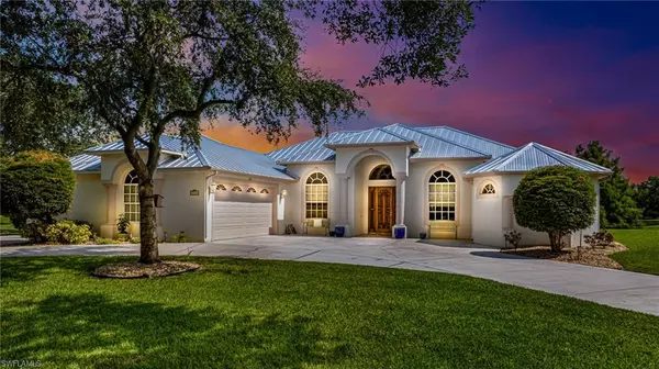 Alva, FL 33920,18190 Riverwind DR