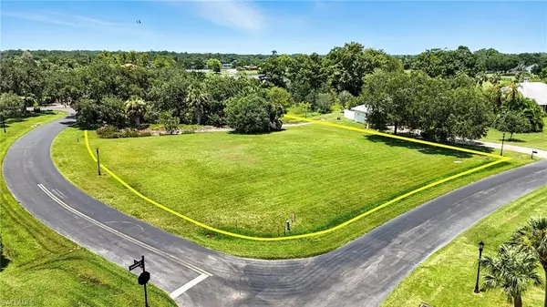 Alva, FL 33920,18151 Riverchase CT