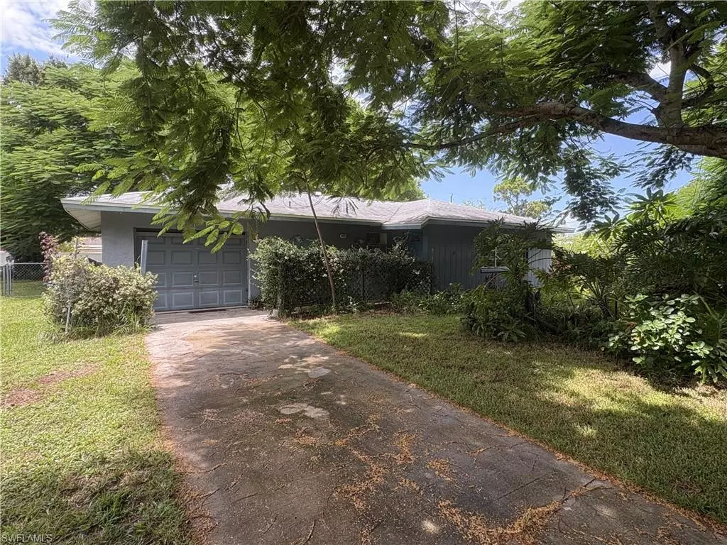 North Fort Myers, FL 33903,1191 Orange AVE