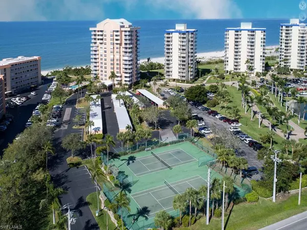 Fort Myers Beach, FL 33931,7390 Estero BLVD #103B