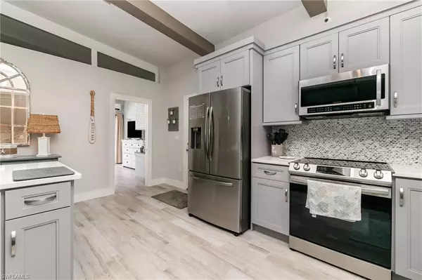 Cape Coral, FL 33904,5283 Tiffany CT