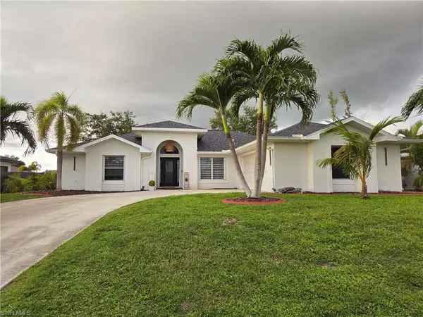 619 SW 28th TER, Cape Coral, FL 33914