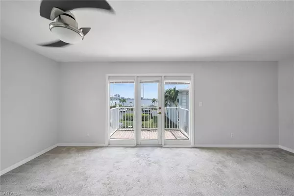 3338 N Key DR #4, North Fort Myers, FL 33903