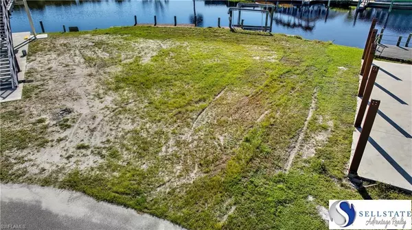 North Fort Myers, FL 33917,5547 Sir Walter WAY