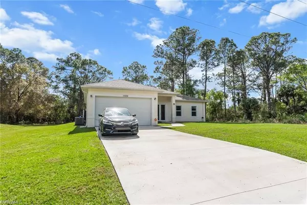 Lehigh Acres, FL 33974,1022 Bagget ST E