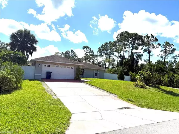 Lehigh Acres, FL 33971,200 Ivan AVE N