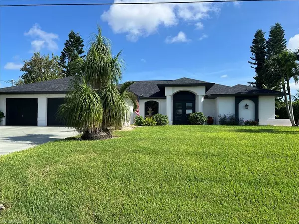 2005 SW Trafalgar PKWY, Cape Coral, FL 33991
