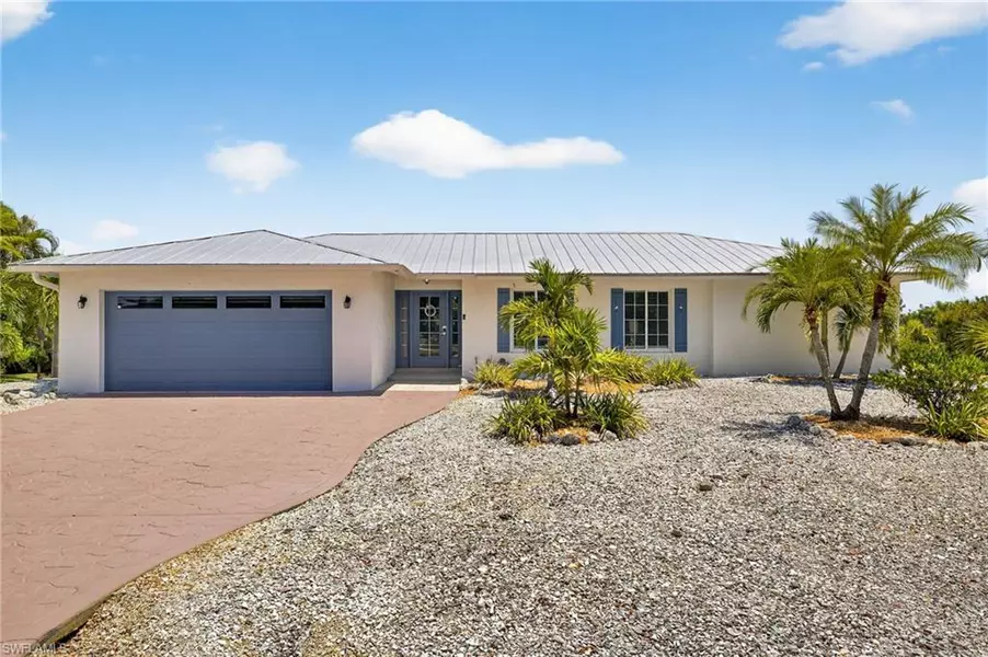 720 Durion CT, Sanibel, FL 33957