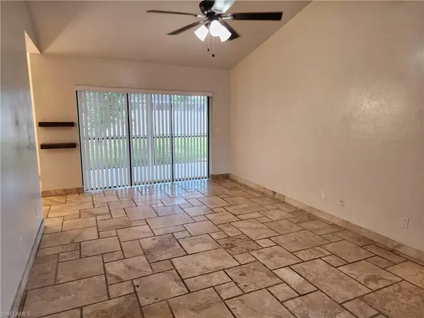 Cape Coral, FL 33991,612 SW 8th CT