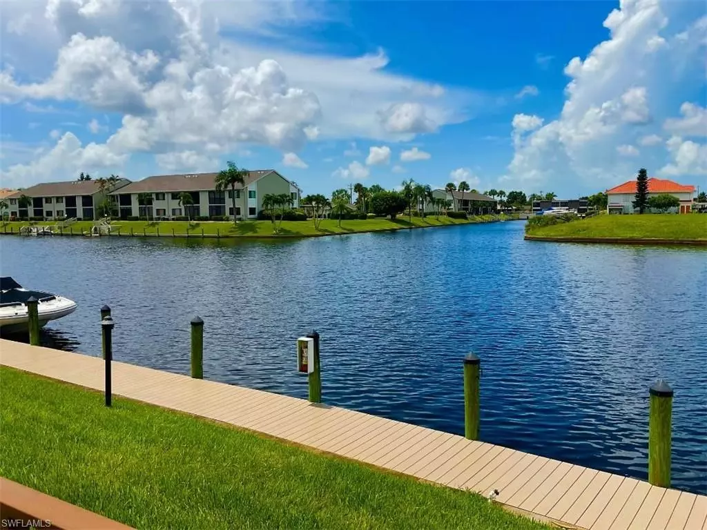 Cape Coral, FL 33904,3708 SE 12th AVE #201