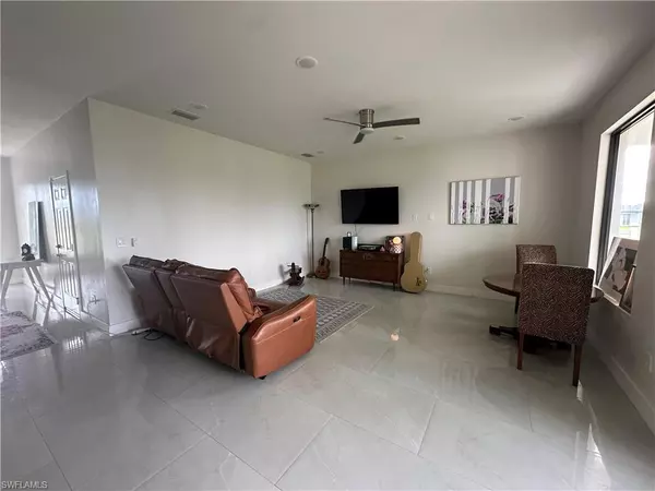 Cape Coral, FL 33909,1613 N Gator CIR