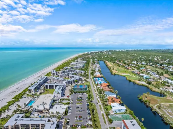 Sanibel, FL 33957,1501 Middle Gulf DR #404J